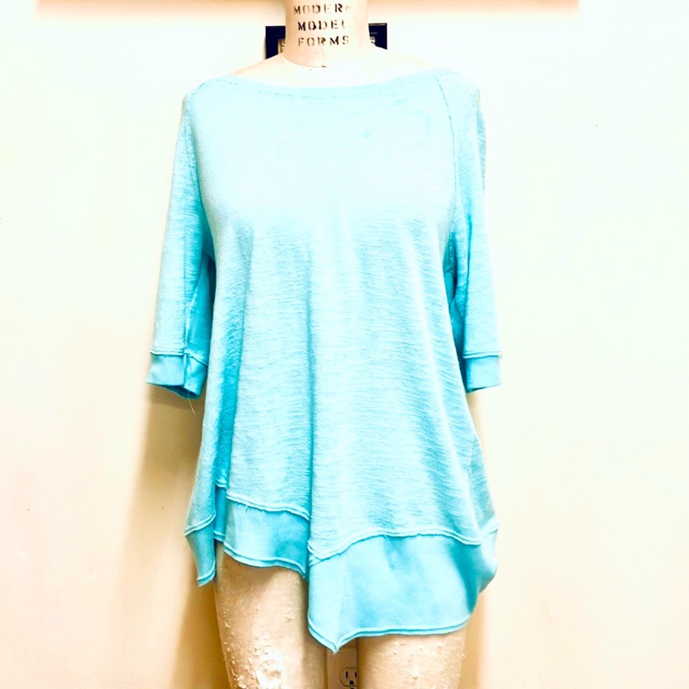 T30 Calvin Klein Light Seafoam Teal Top